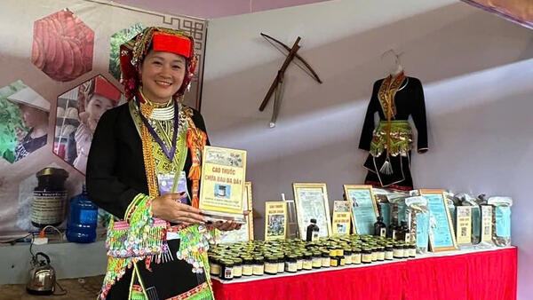 Xã Nhất Hòa tham gia Hội chợ giới thiệu sản phẩm nông sản nhân dịp kỷ niệm 85 năm Khởi nghĩa Bắc Sơn (27/09/1940 - 27/09/2025)