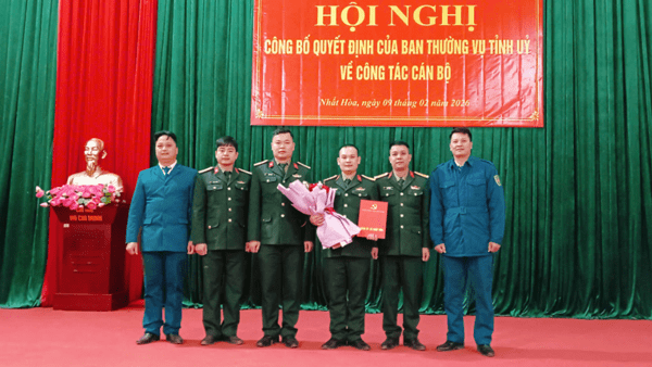 ĐẢNG ỦY XÃ NHẤT HÒA TỔ CHỨC HỘI NGHỊ CÔNG BỐ CÁC QUYẾT ĐỊNH VỀ CÔNG TÁC CÁN BỘ